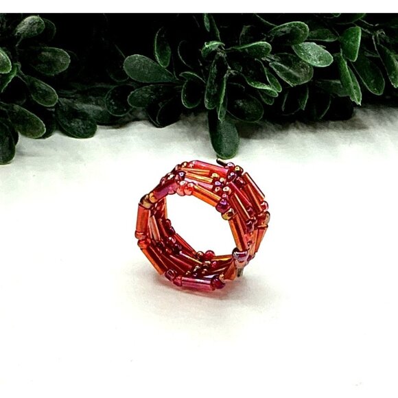 Iridescent Red Seed Bead Spiral Wire Wrap Ring size 6- 7 - Picture 2 of 6